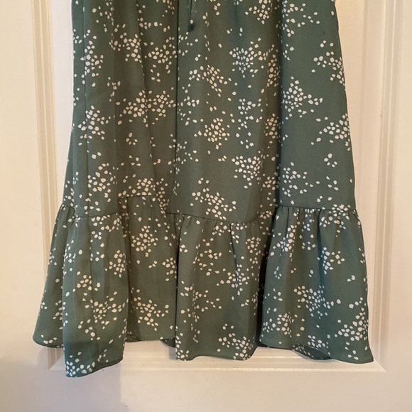 Dress - Picture 3 of 5